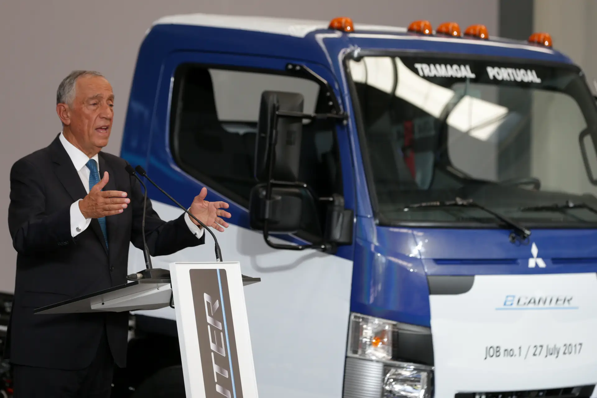 Mitsubishi oferece três viaturas às corporações afetadas pelo fogo de Pedrógão