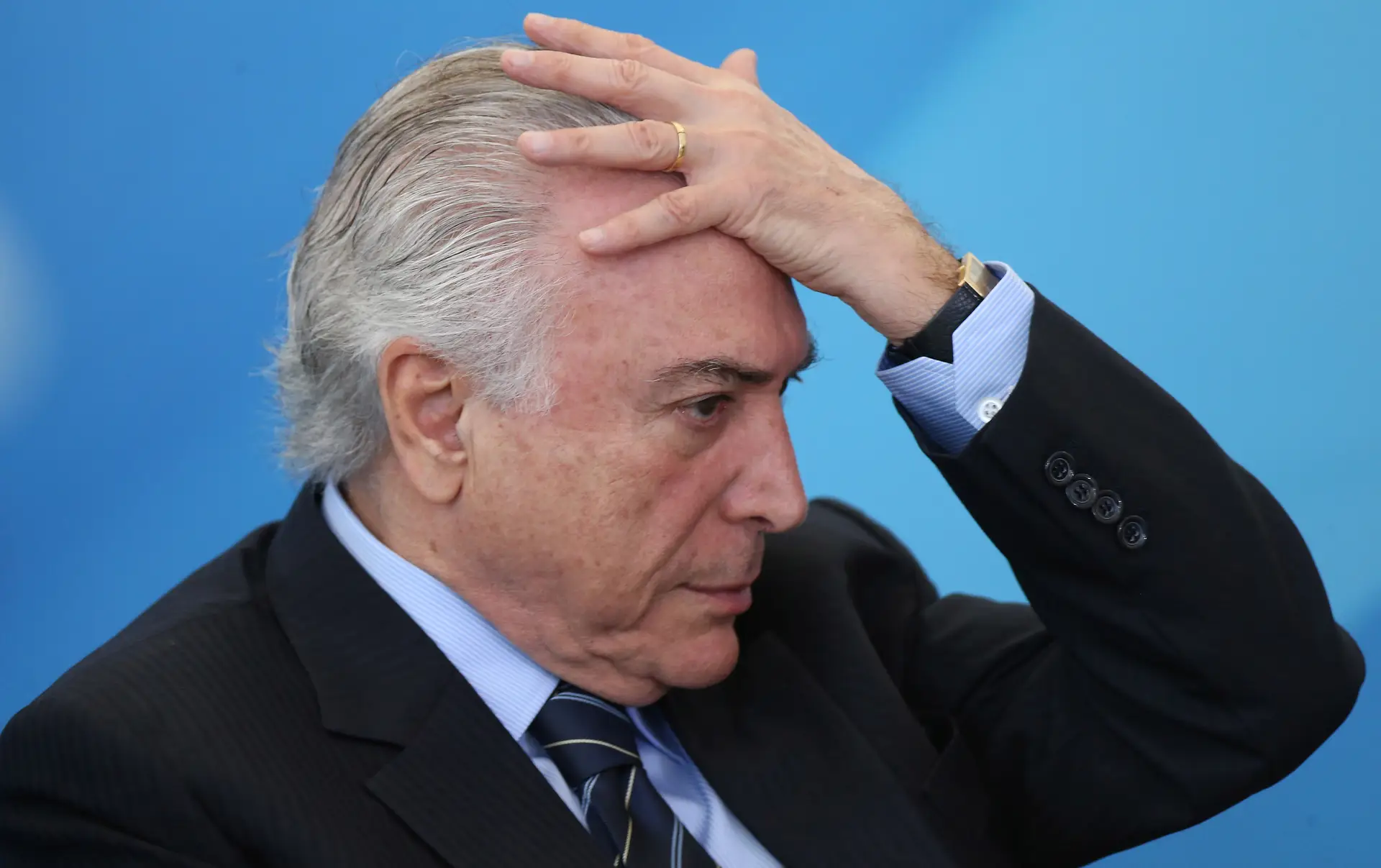 Câmara dos Deputados bloqueia denúncia contra Temer