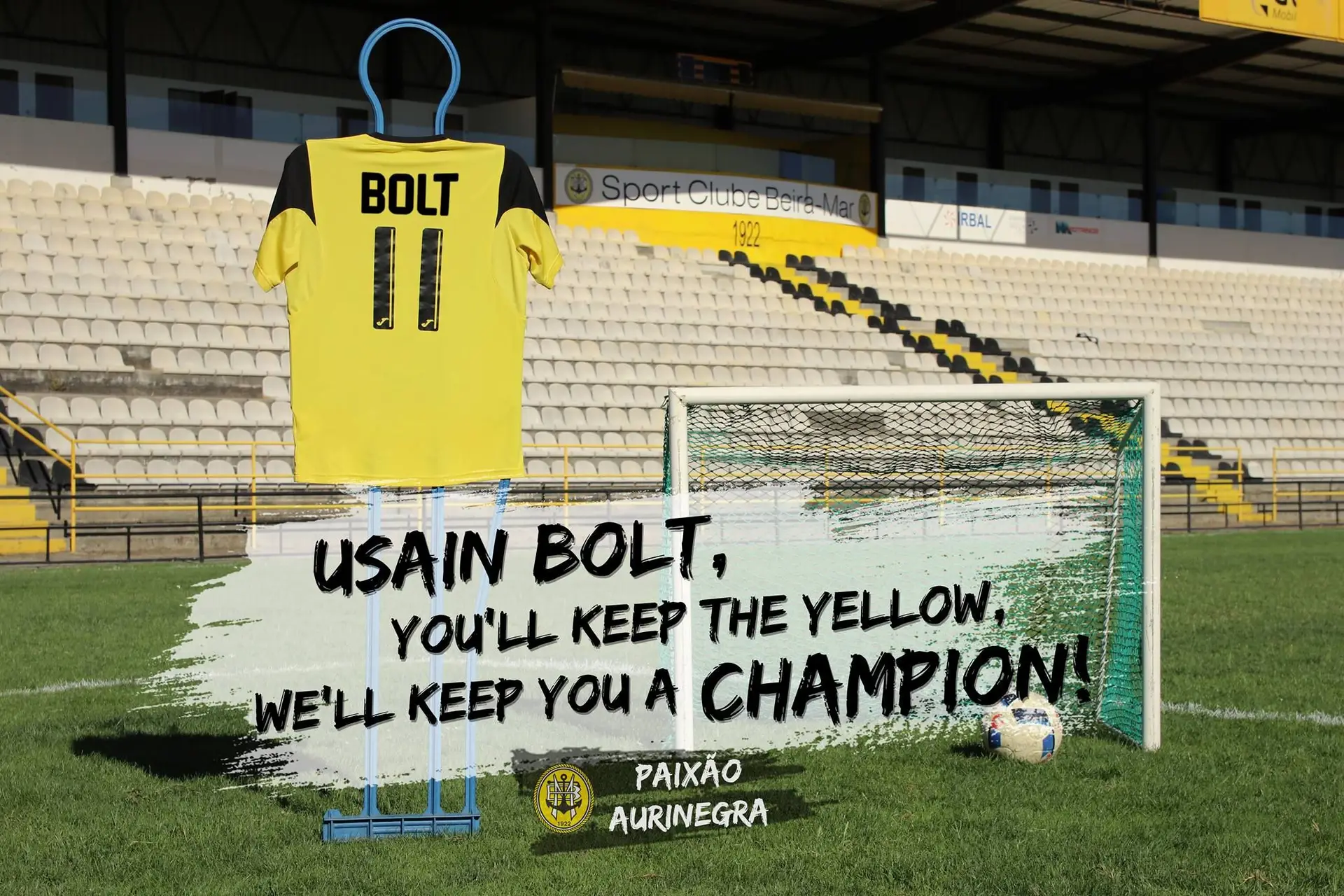 "Usain Bolt, vem cumprir o teu sonho. Vem jogar futebol para o Beira-Mar"