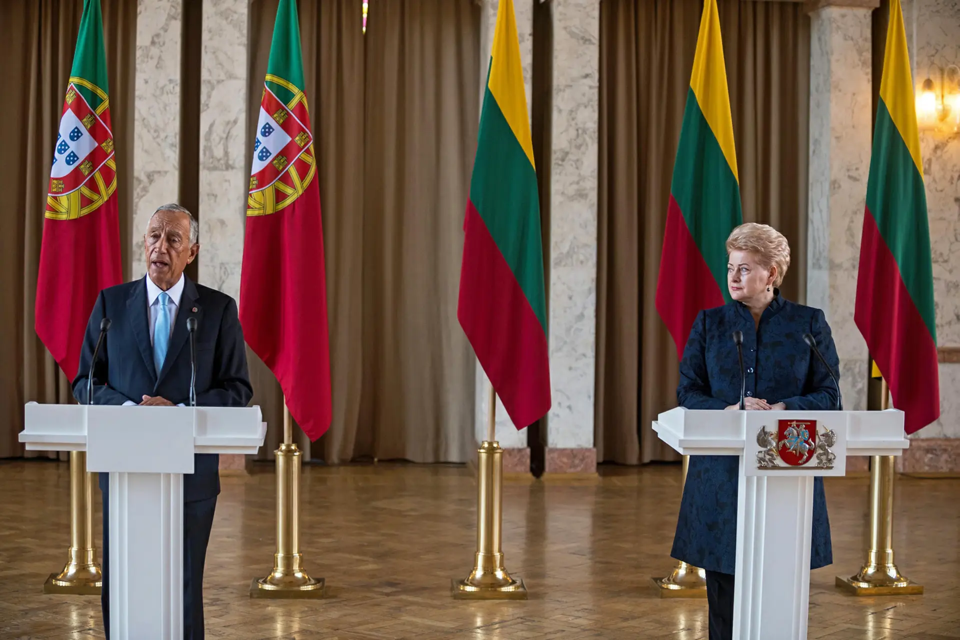 Marcelo Rebelo de Sousa com a sua homóloga lituana, Dalia Grybauskaité
