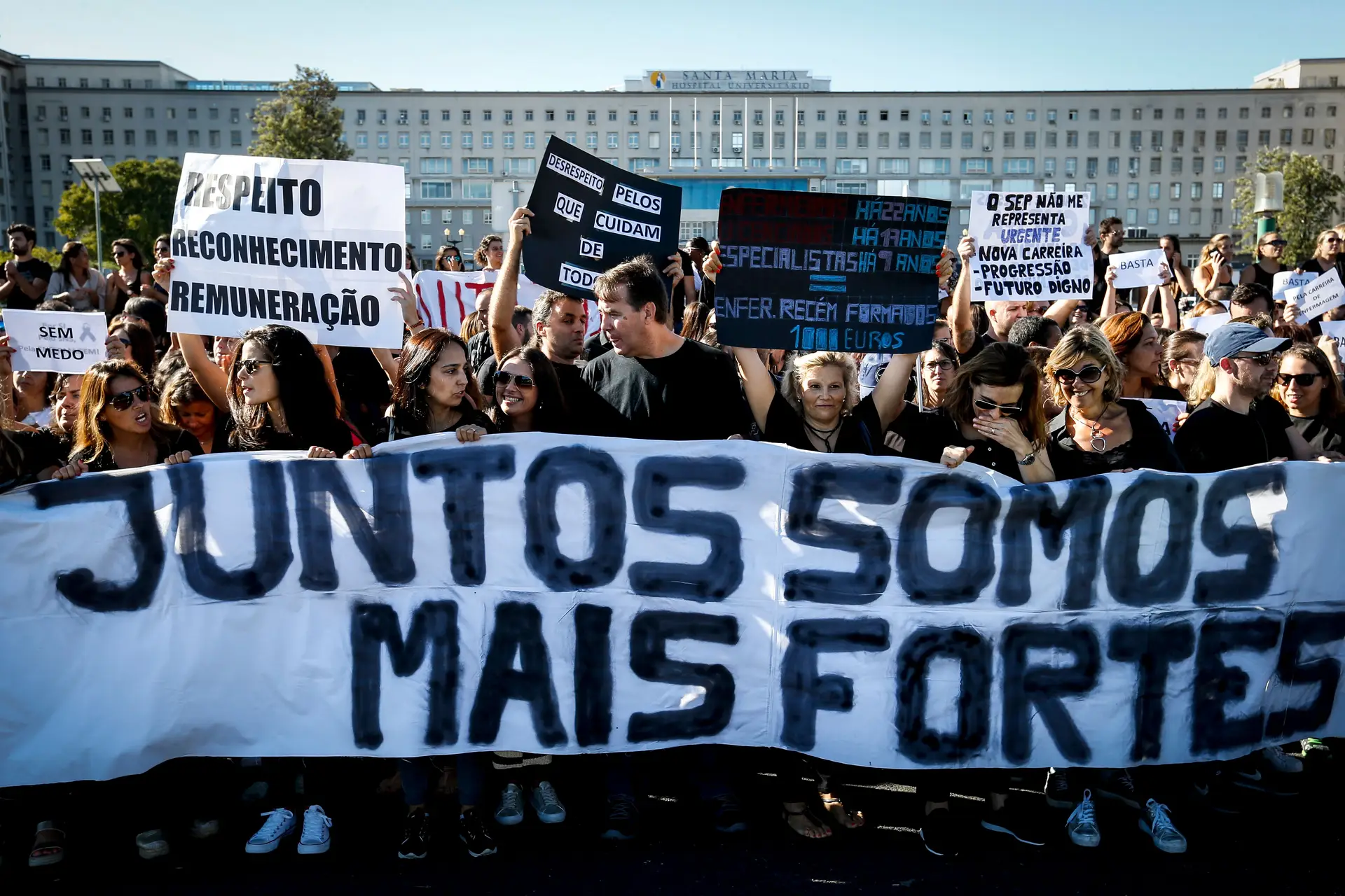 Médicos exaustos devido à greve dos enfermeiros