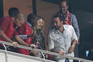 Adivinha quem foi à Luz ver Portugal jogar?