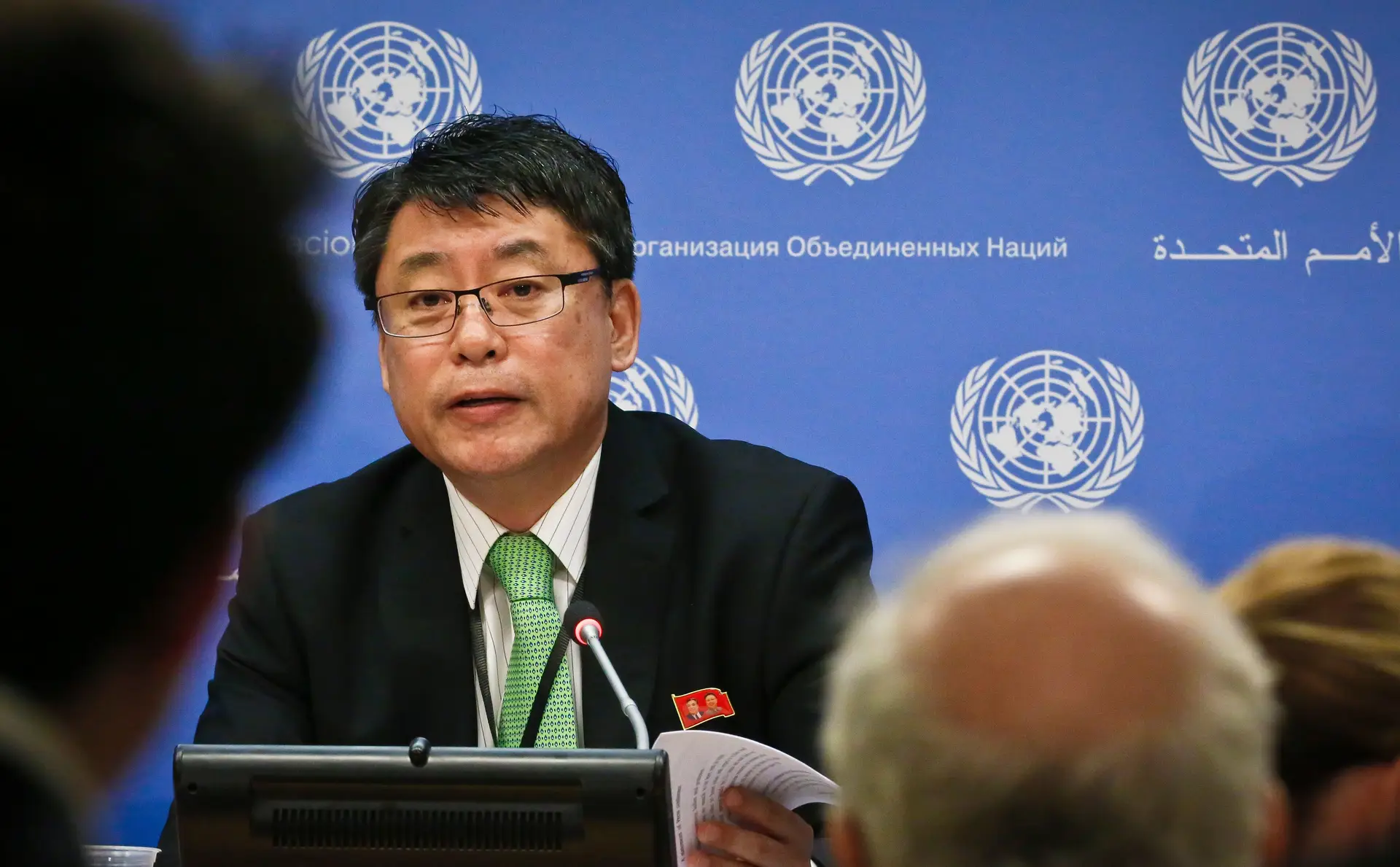 Embaixador diz que Pyongyang planeia lançar vários satélites