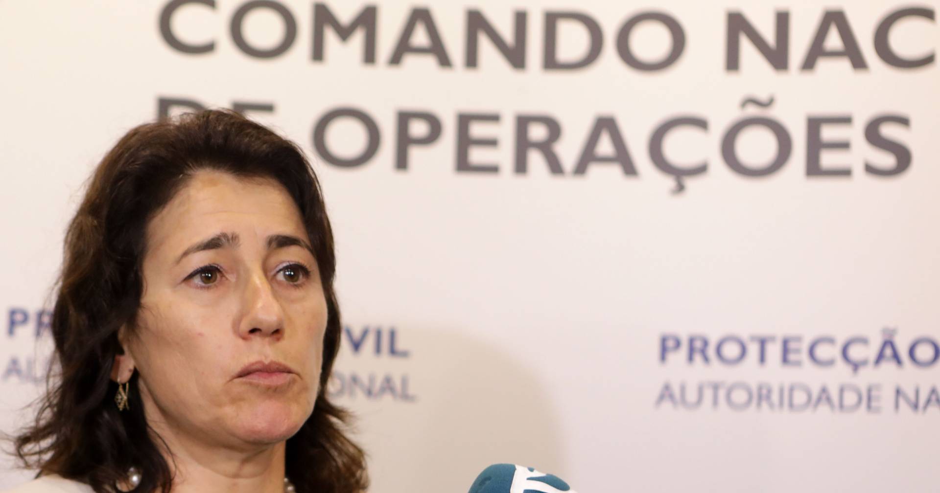 constan-a-a-ministra-que-dizia-que-n-o-se-demitia-sic-not-cias