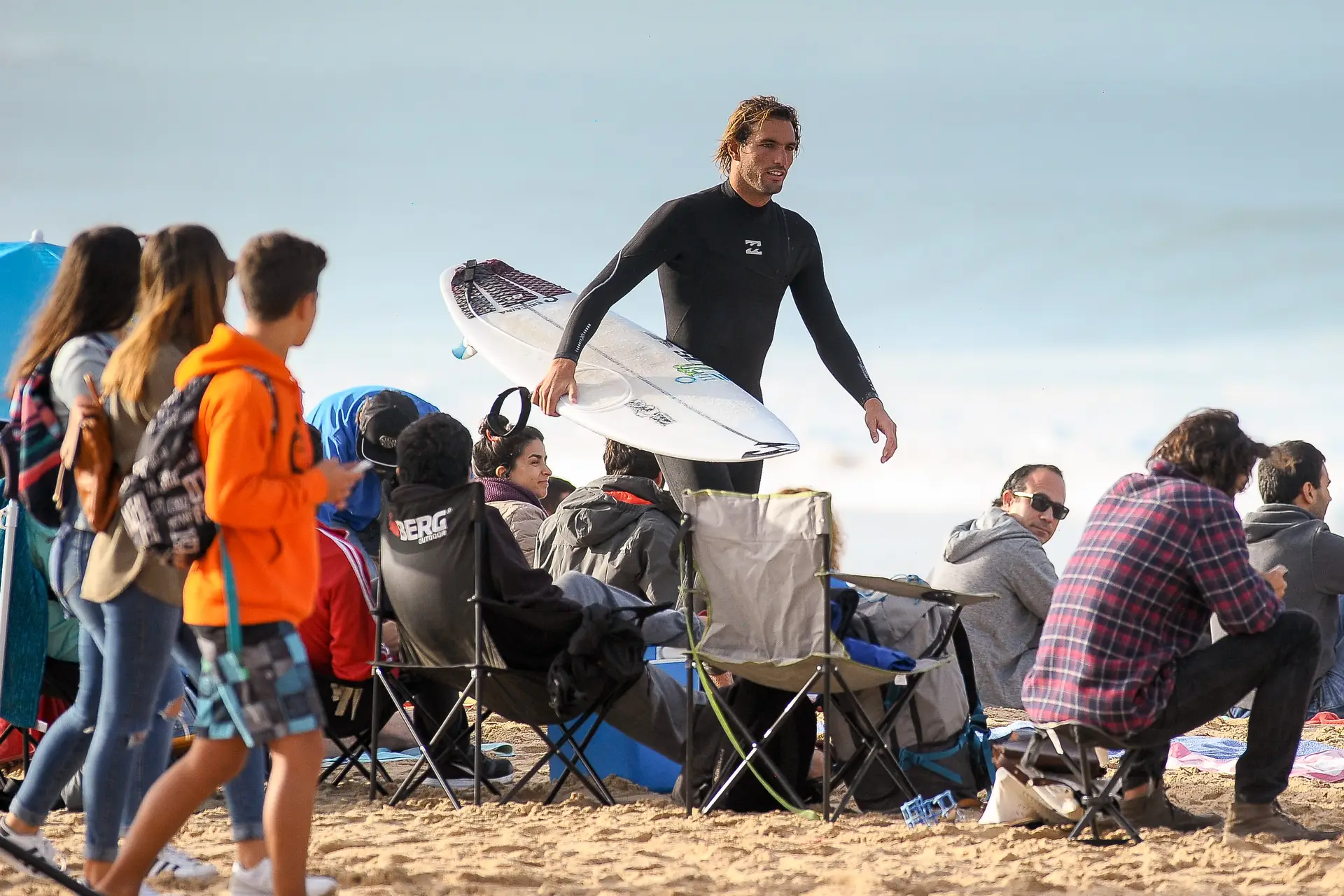 Surfista Frederico Morais cai na repescagem em Peniche