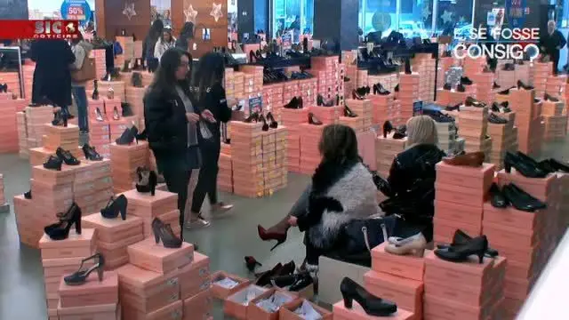 "Era uma mulher. E era bonita"