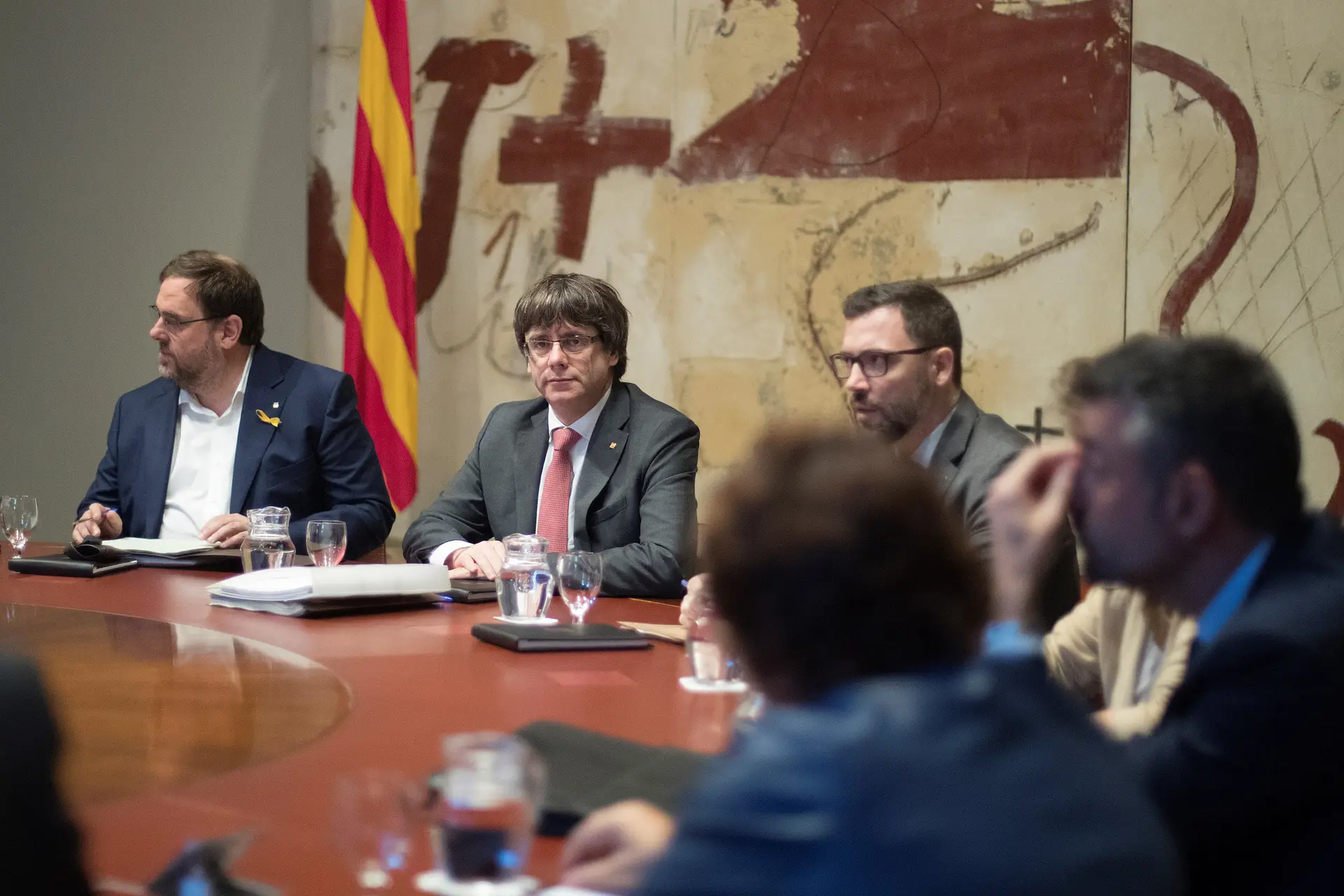 Puigdemont anuncia eleições regionais antecipadas na Catalunha