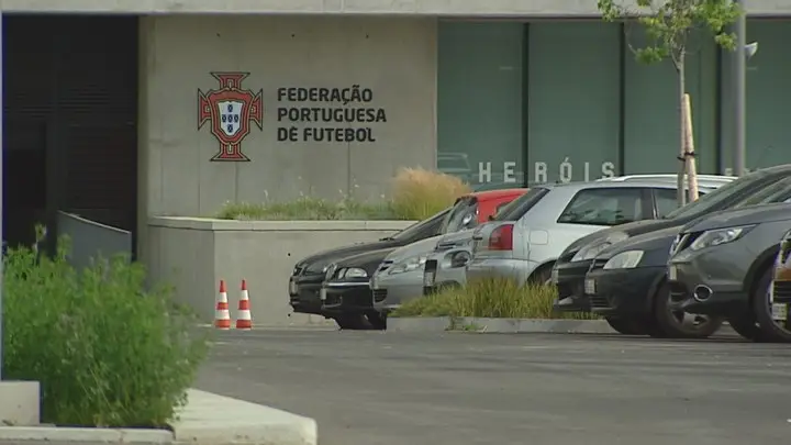 Federação Portuguesa de Futebol abre linha de crédito para apoiar clubes