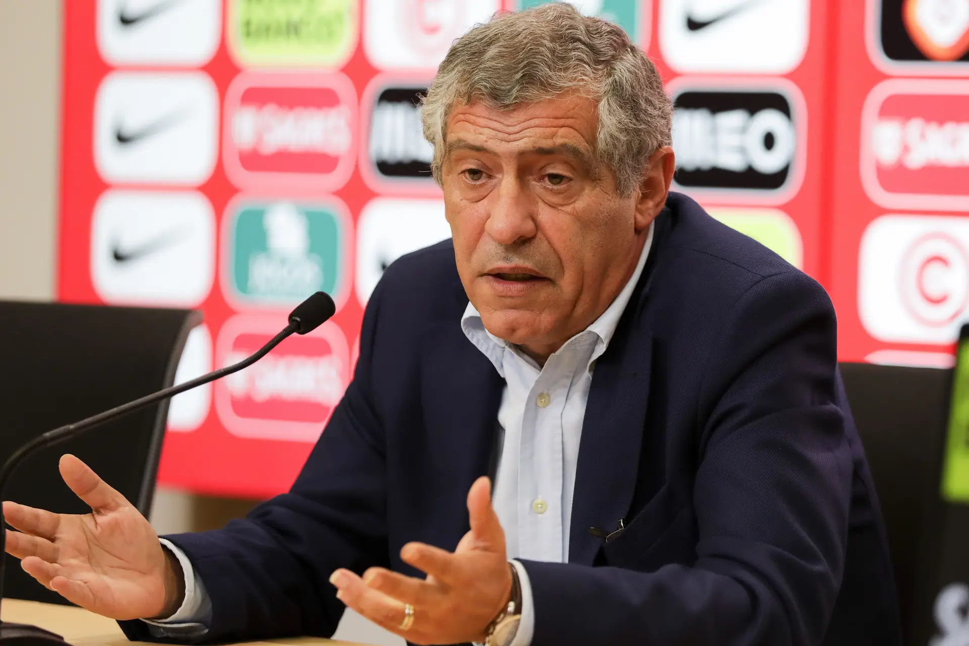 Seleção nacional: entram 10, saem 11