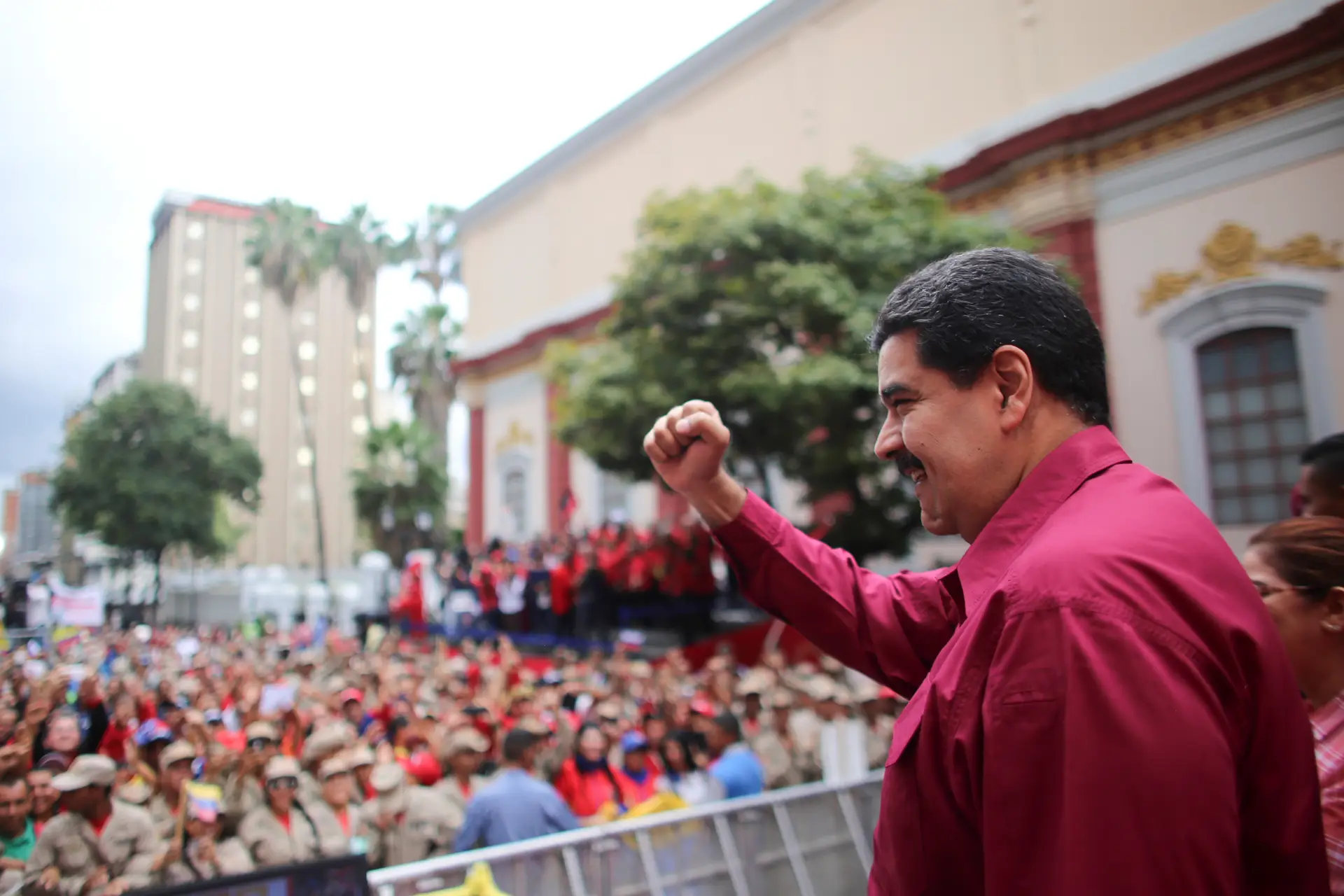 Nicolás Maduro anuncia eleições presidenciais na Venezuela em 2018