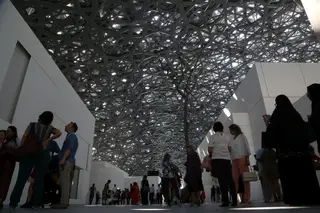 Museu do Louvre em Abu Dhabi abriu portas ao público