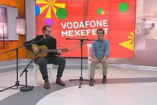 Momo e Camané cantam "Alfama" no Jornal da Noite