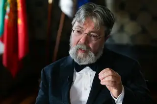 Avião fretado pela Cruz Vermelha Portuguesa parte segunda-feira para a Beira