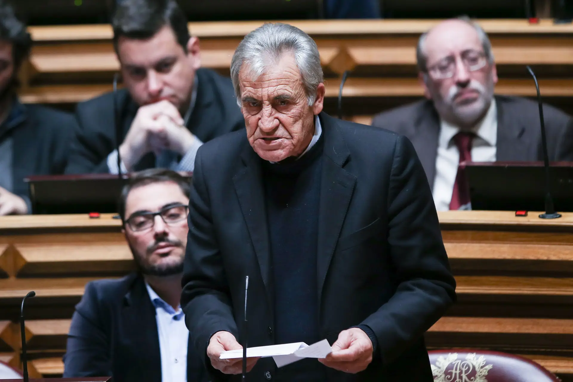 Jerónimo de Sousa insiste nos 600 euros de salário mínimo
