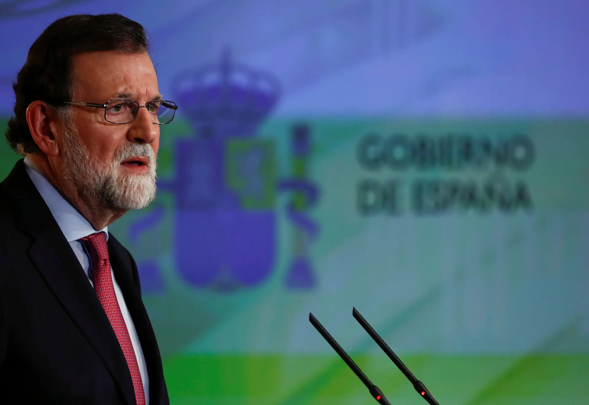 Rajoy convoca sessão inaugural do novo Parlamento catalão para 17 de janeiro