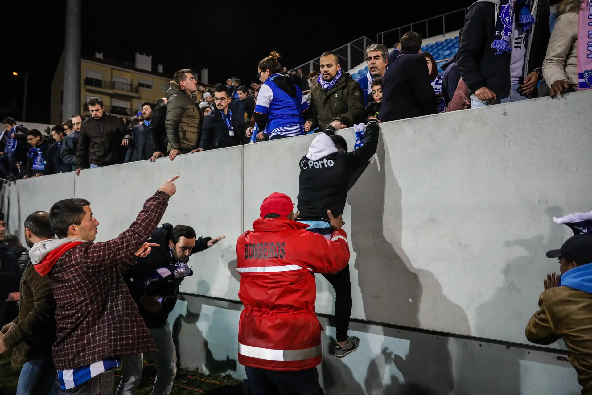 Segunda parte do Estoril-FC Porto a 21 de fevereiro às 18h00