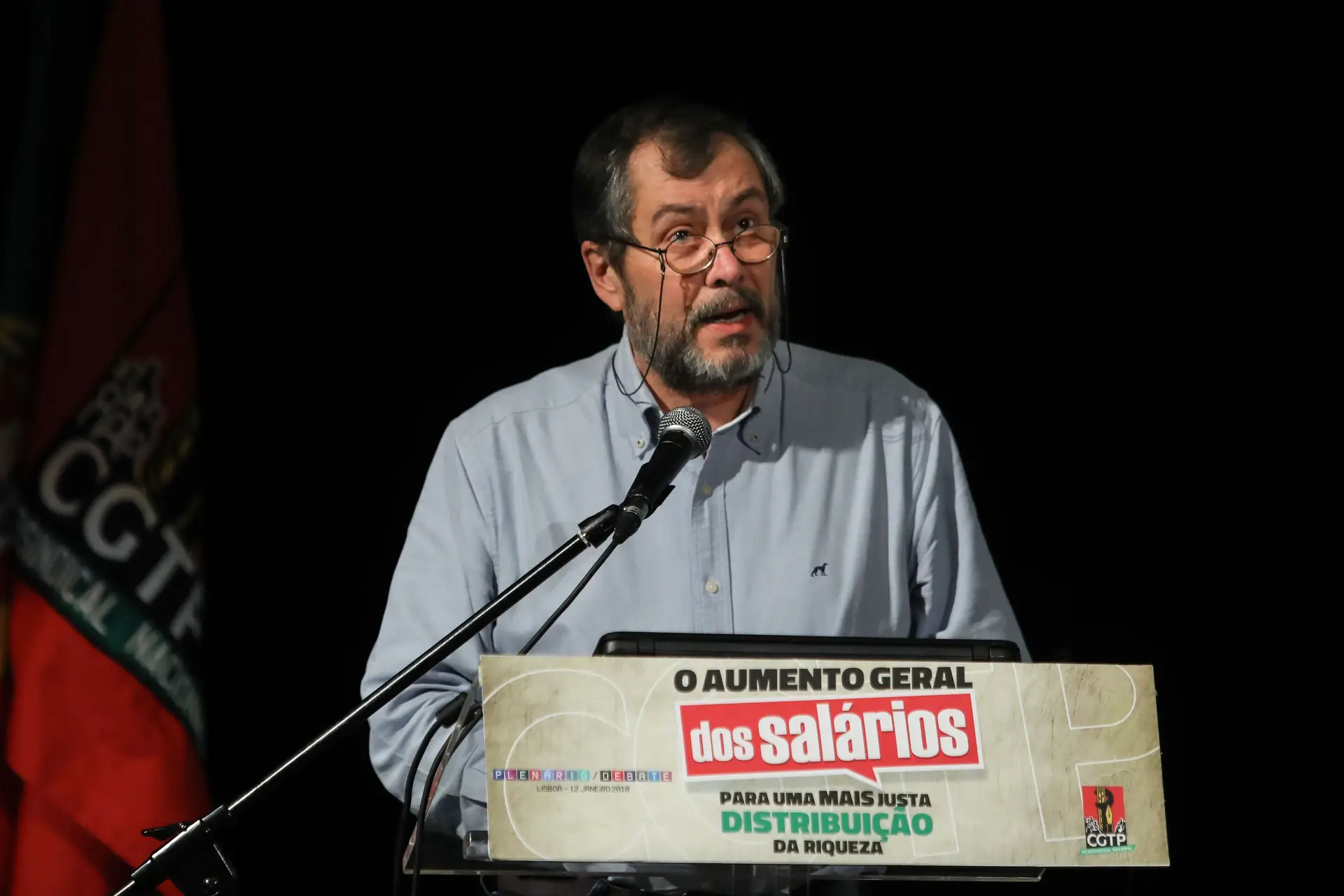 Professores unem-se em aviso ao Governo de que estão prontos para a luta