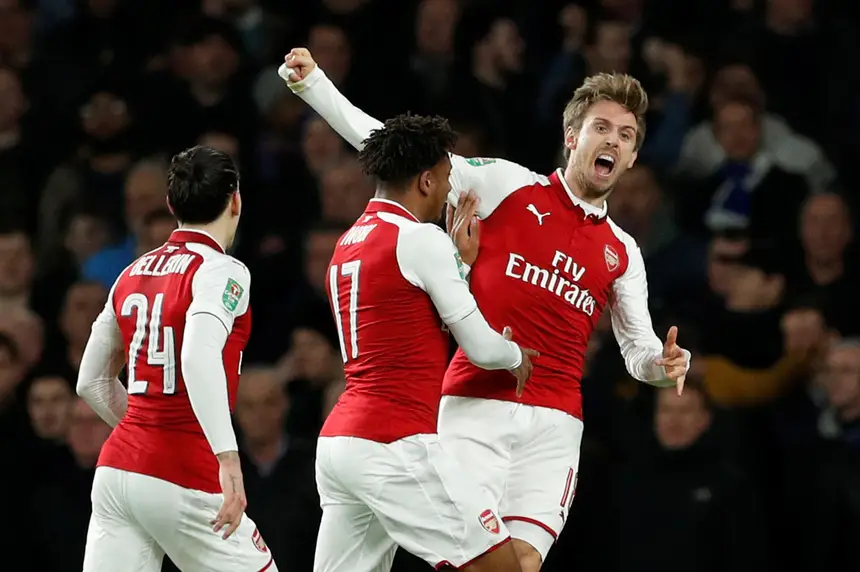 SIC Notícias | Arsenal vence Chelsea e ruma à final da Taça da Liga inglesa