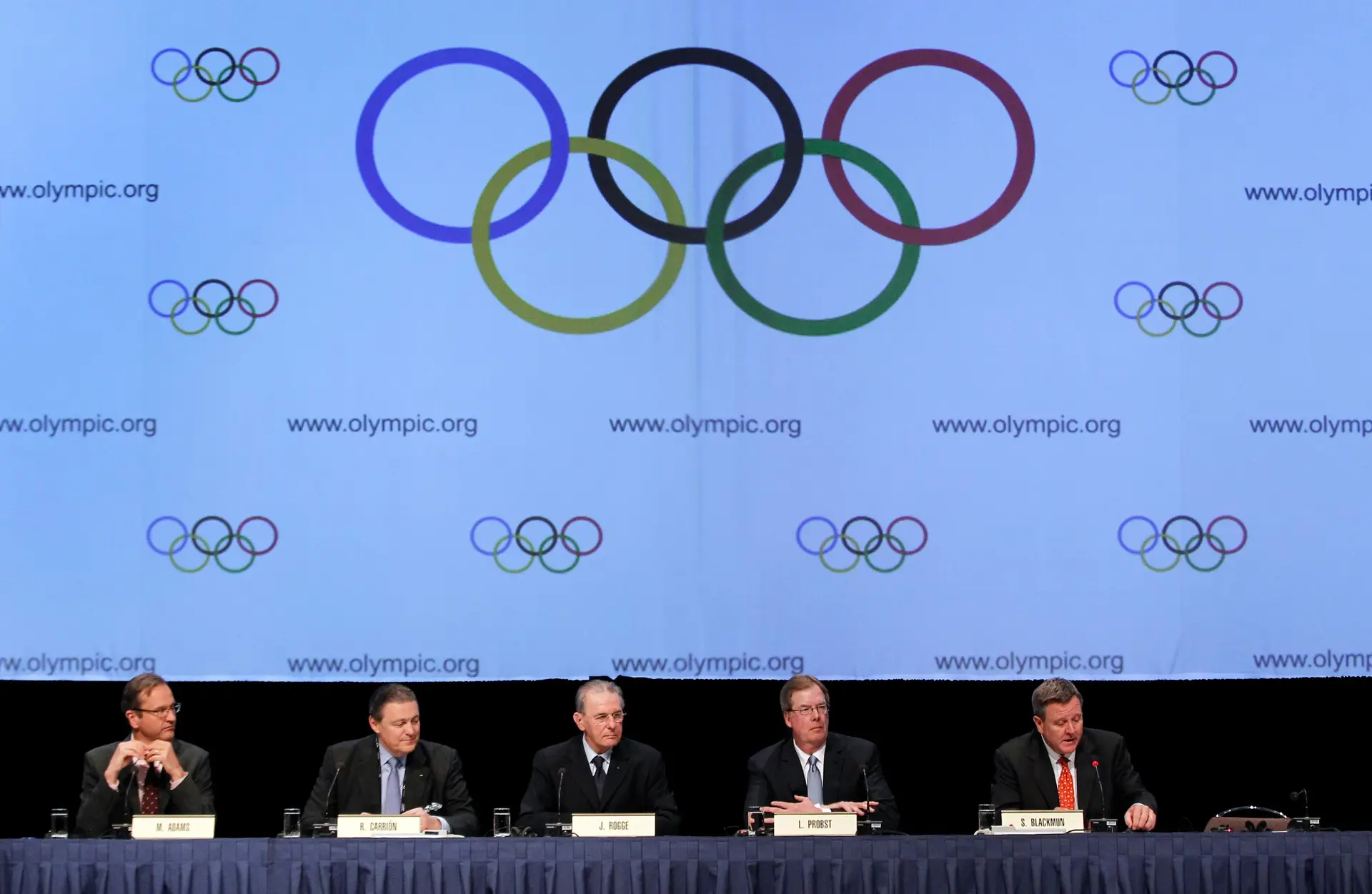 Comité Olímpico dos EUA. 