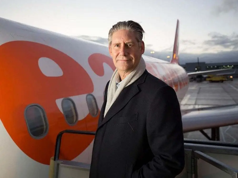 Presidente da easyJet pede redução no ordenado pela igualdade salarial