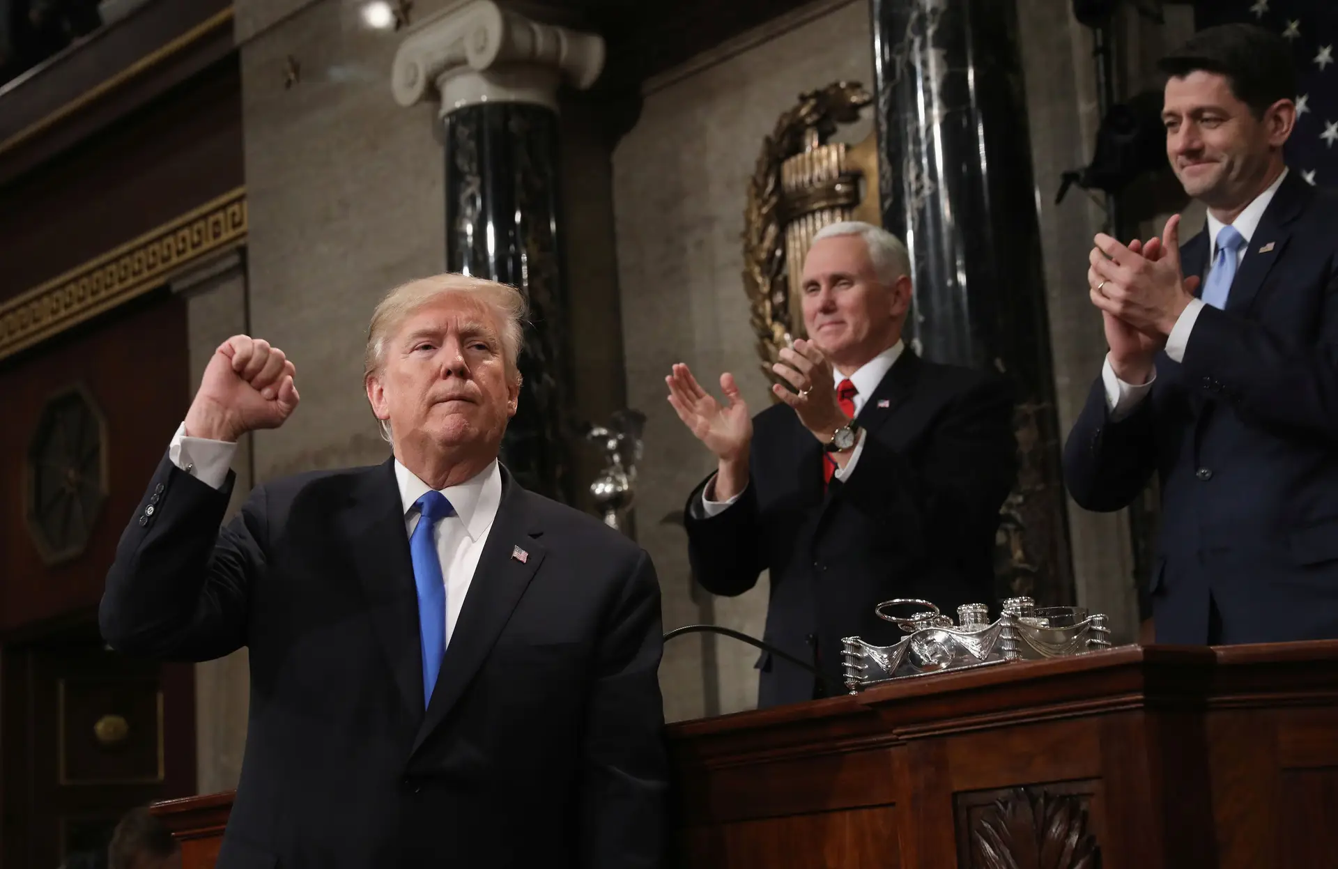 Trump diz que memorando desclassificado deveria "envergonhar muita gente"