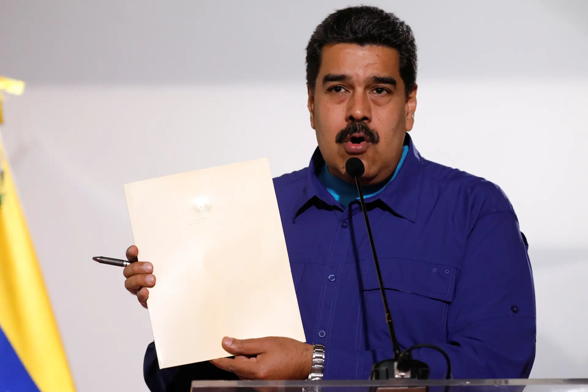 Maduro cria novo partido para impulsionar reeleição presidencial