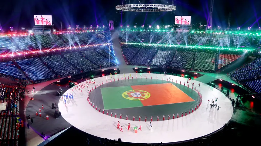 Portugal Foi 82 Âº Pais A Desfilar Na Abertura Dos Jogos Olimpicos De Inverno Sic Noticias