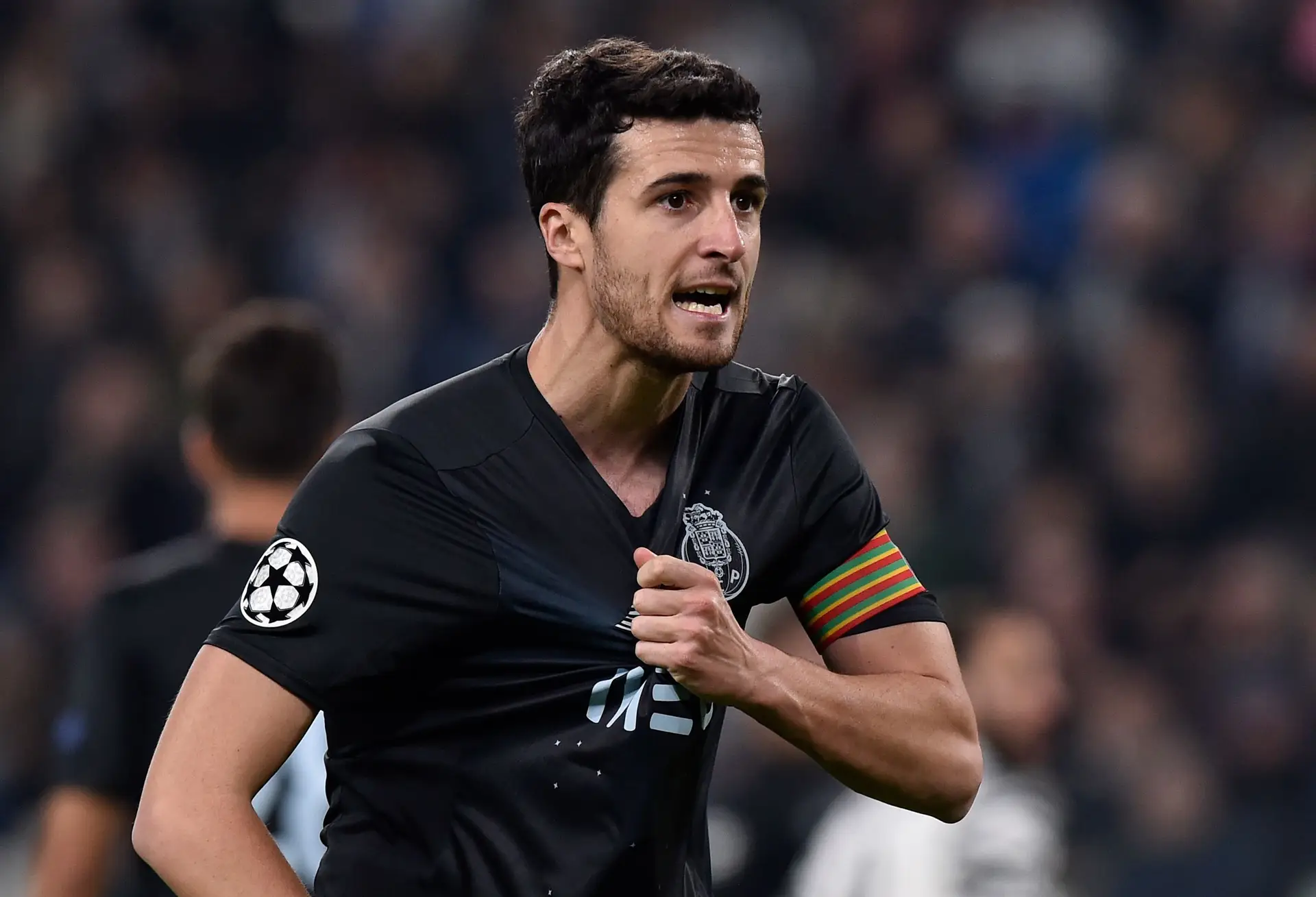 Iván Marcano, defesa central, 30 anos - 28 jogos, 2475 minutos, 4 golos - no FC Porto desde 2014