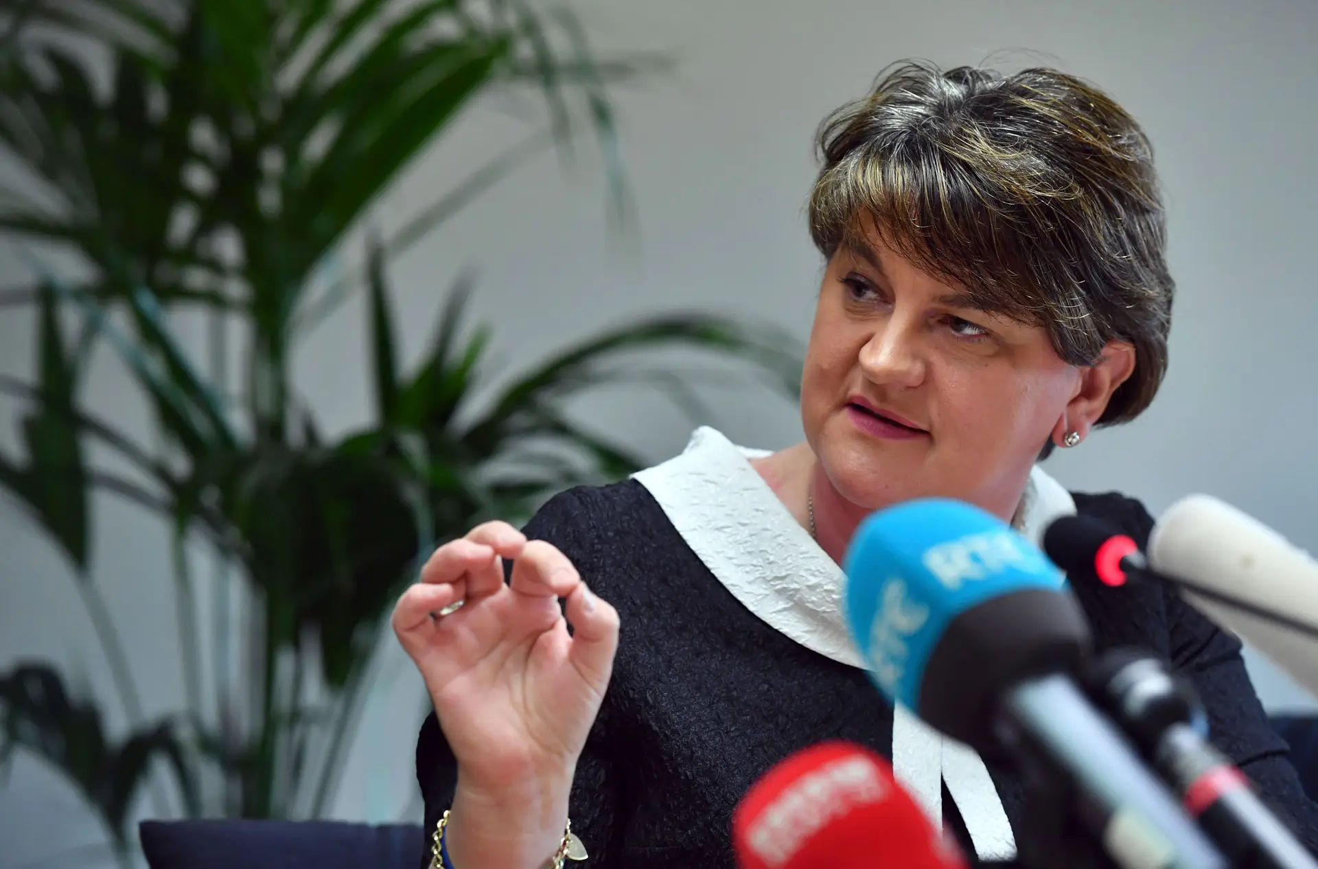 Arlene Foster, líder do Partido Democrático Unionista (DUP) da Irlanda do Norte.