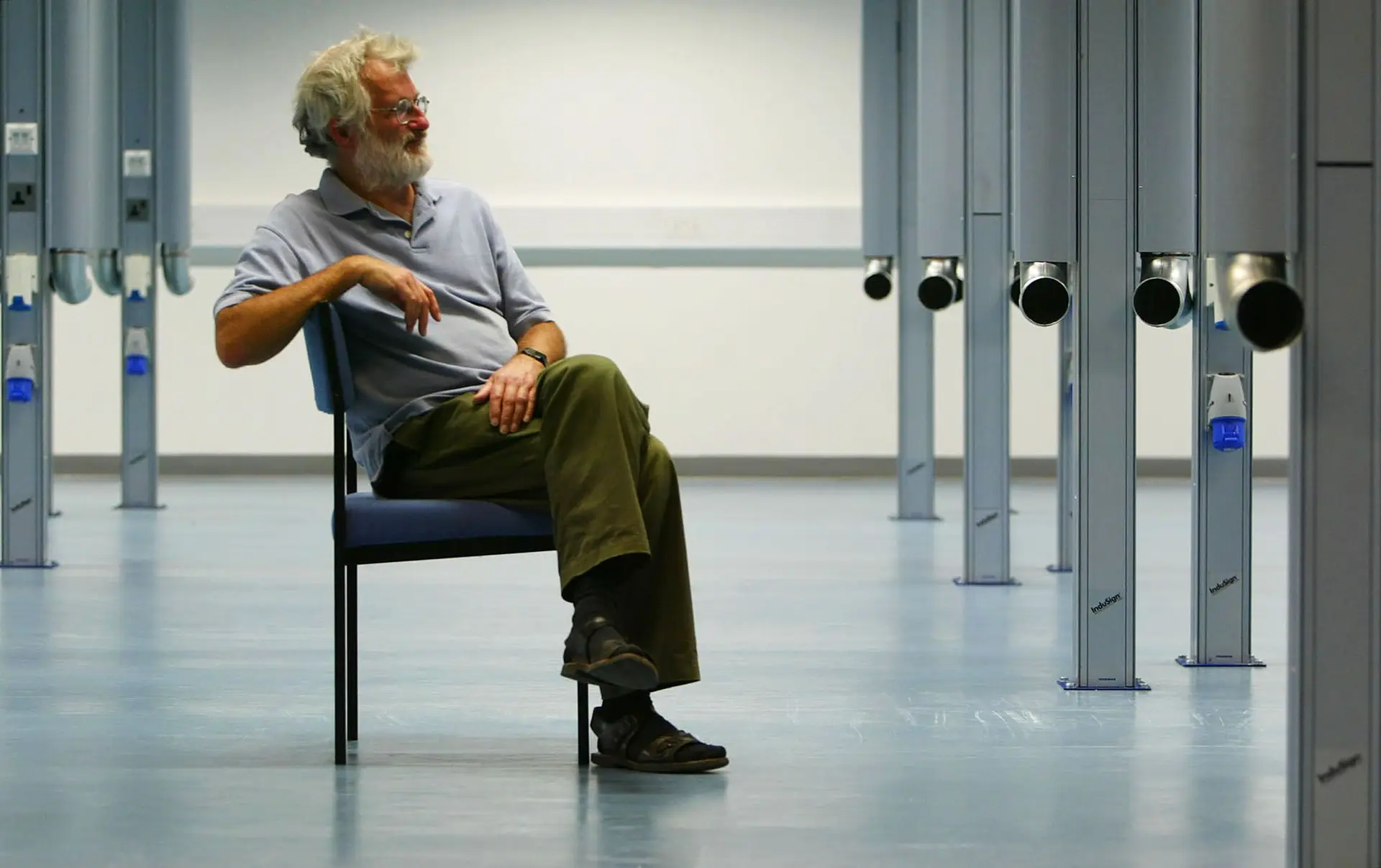 Morreu John Sulston, pioneiro da investigação do genoma humano