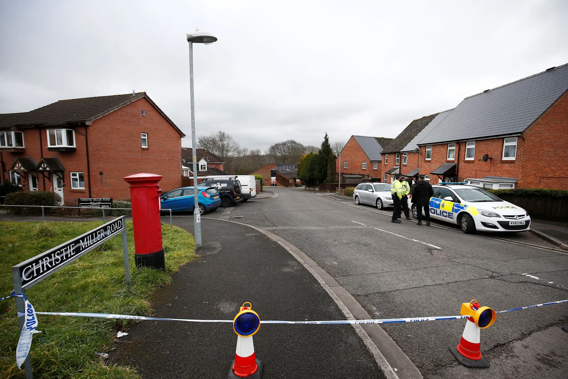 Autoridades britânicas detetam vestígios de agente químico que envenenou ex-espião russo