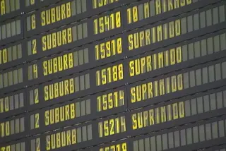 Suprimidos todos os comboios de longo curso e regionais previstos até às 8h00