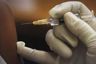 Trump alicia laboratório alemão com mil M€ para ter exclusivo da vacina contra coronavírus