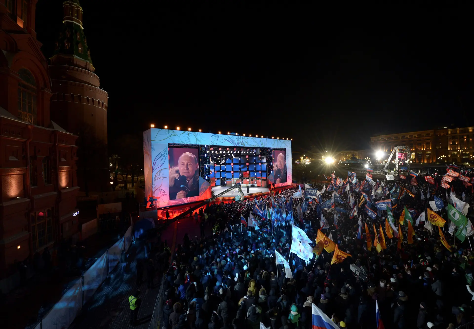 Putin reeleito com 76,67% dos votos