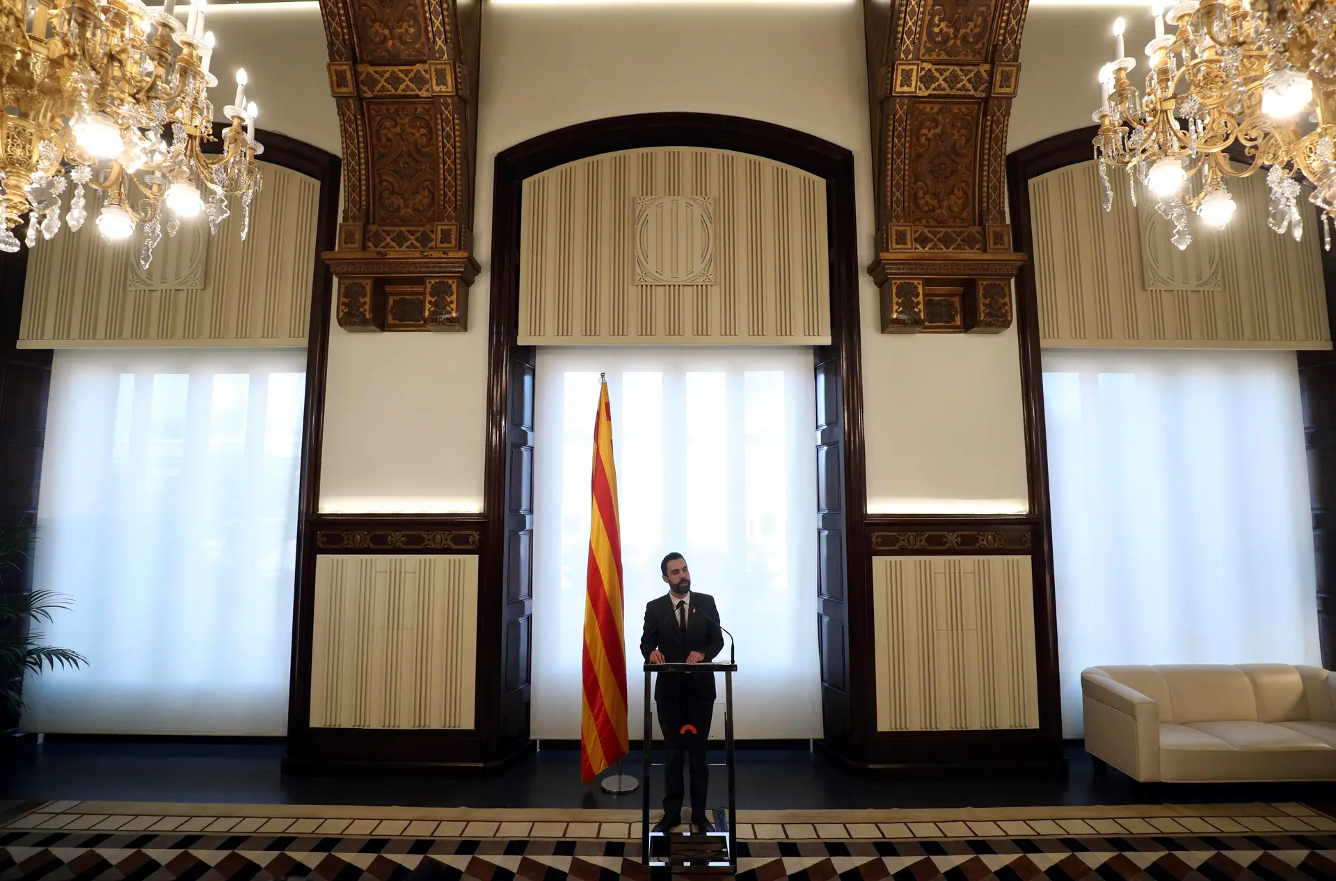 Parlamento catalão inicia novas consultas para eleger presidente