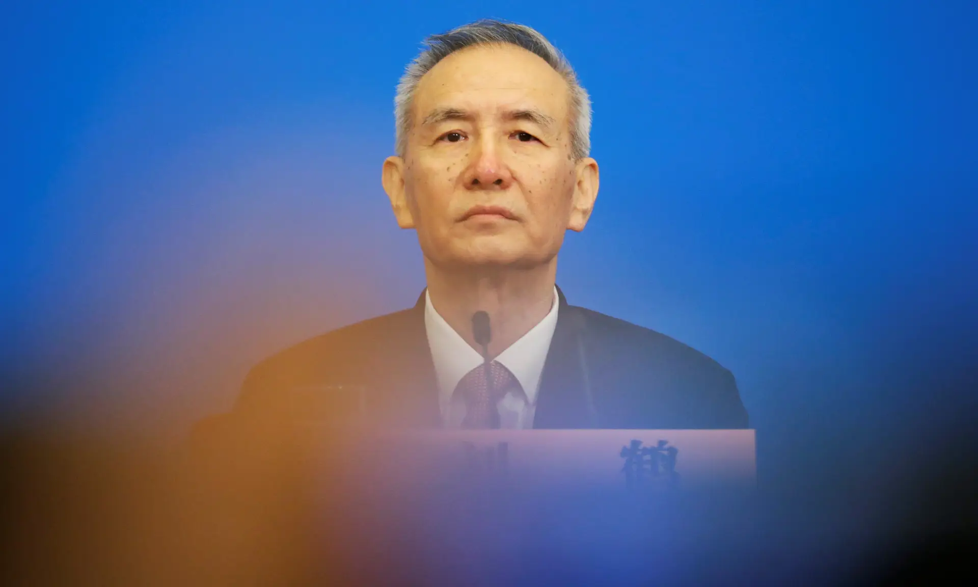 China avisa EUA que está preparada para defender interesses comerciais