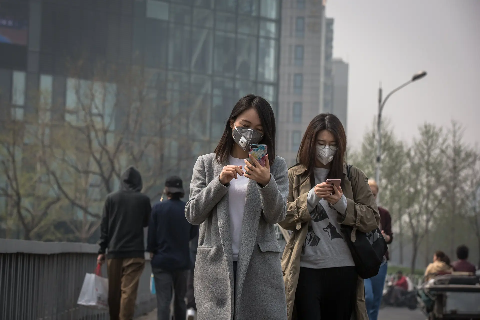 Poluição atmosférica em Pequim, China.