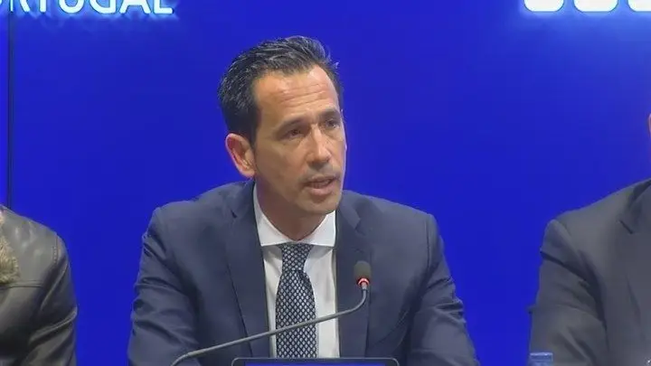 Covid-19: Pedro Proença exige respeito pelo futebol a António Costa