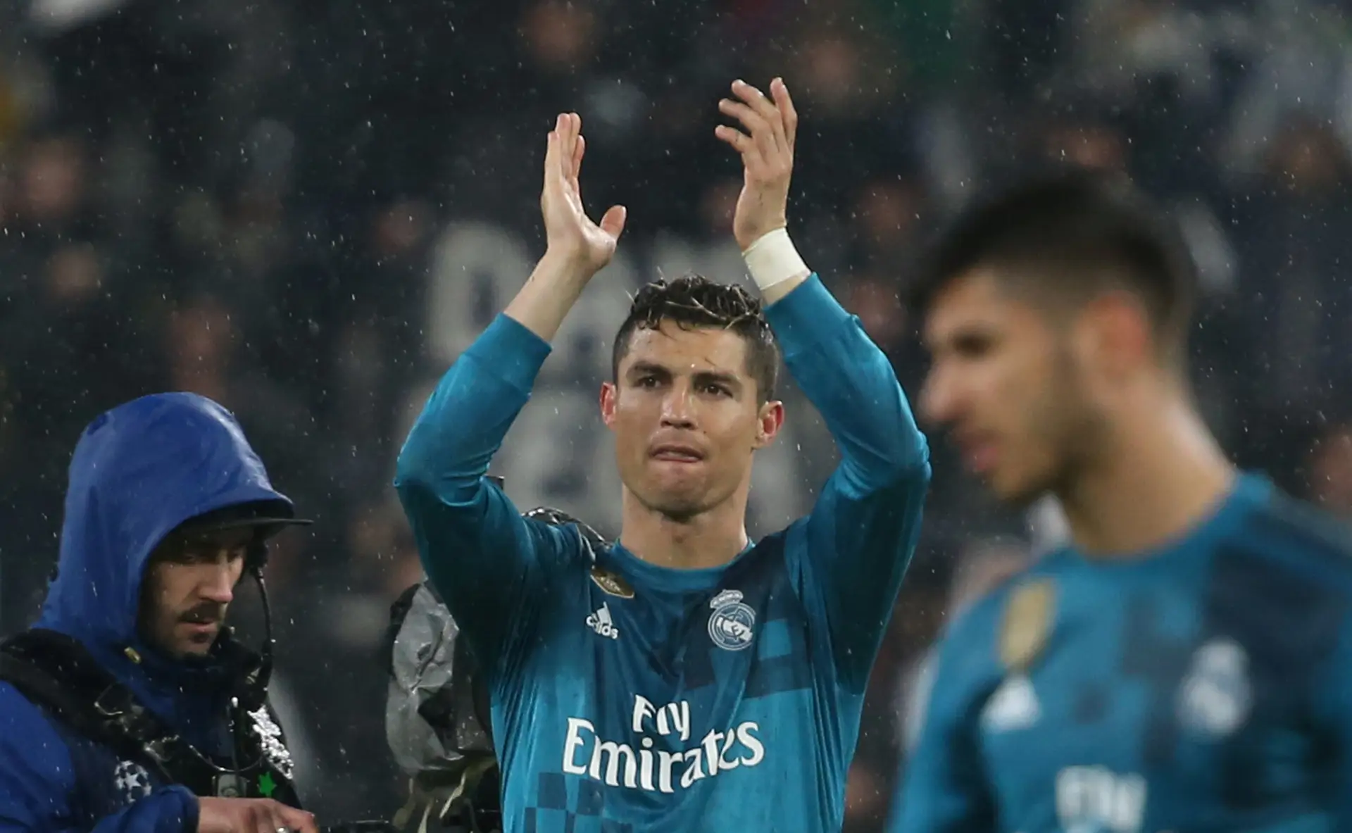 Ser aplaudido pelos adeptos da Juventus "foi apenas excelente. Nunca tinha acontecido na minha carreira"
