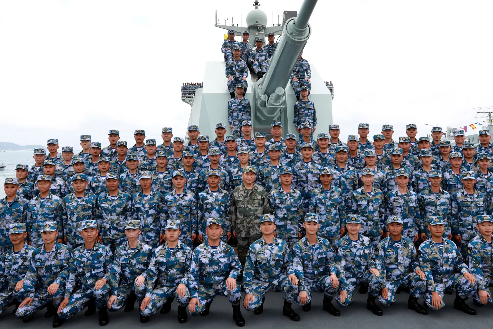 China diz que construir uma marinha forte "nunca foi tão urgente"
