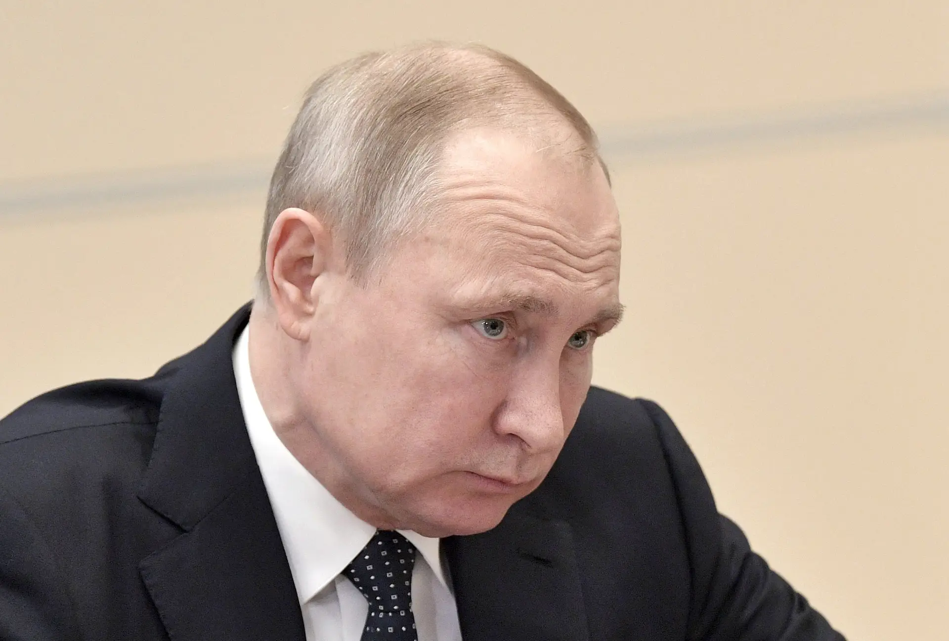 Putin critica "ato de agressão contra um Estado soberano"