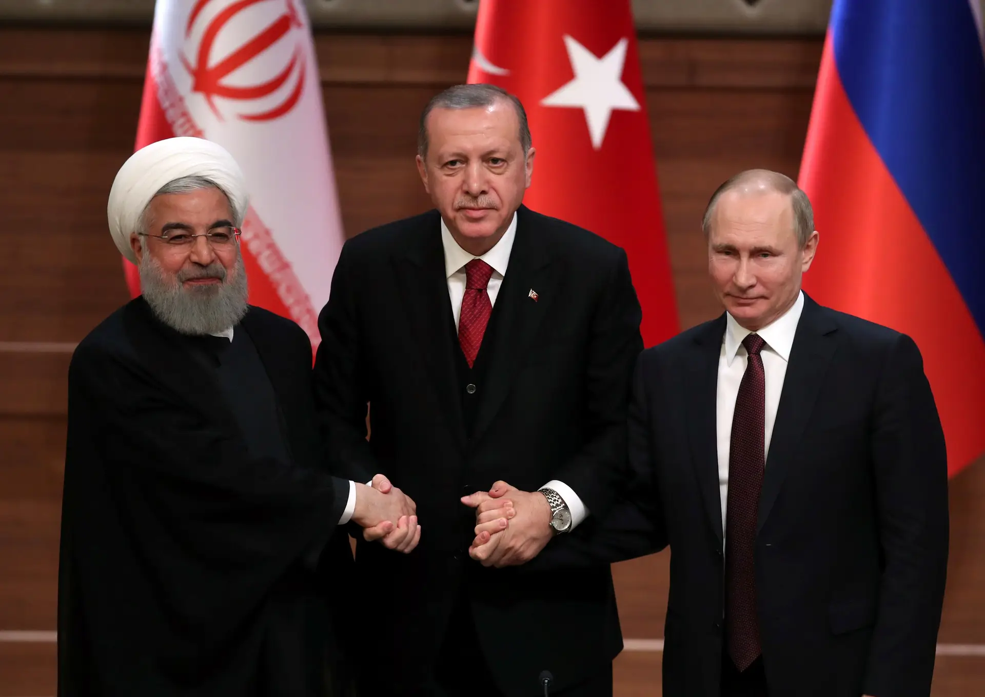 Turquia, Irão e Rússia vão continuar a trabalhar para chegar a acordo na Síria