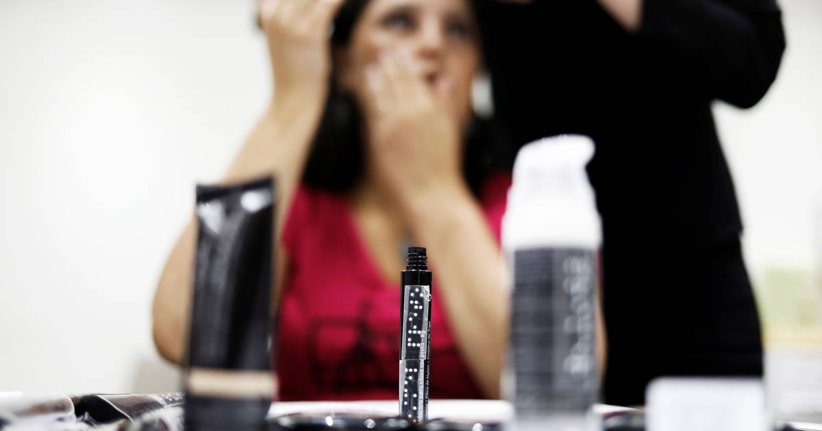 Infarmed ordena retirada imediata de cosmético para rejuvenescimento da pele