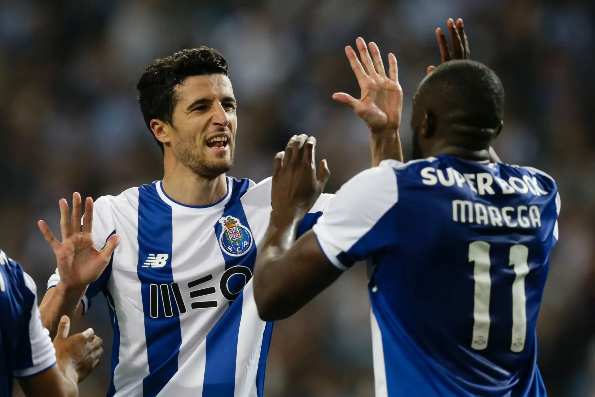 FC Porto goleia Vitória de Setúbal