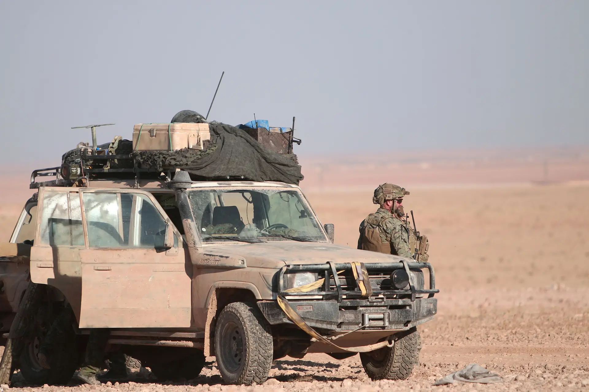 Militares franceses vão manter-se na Síria