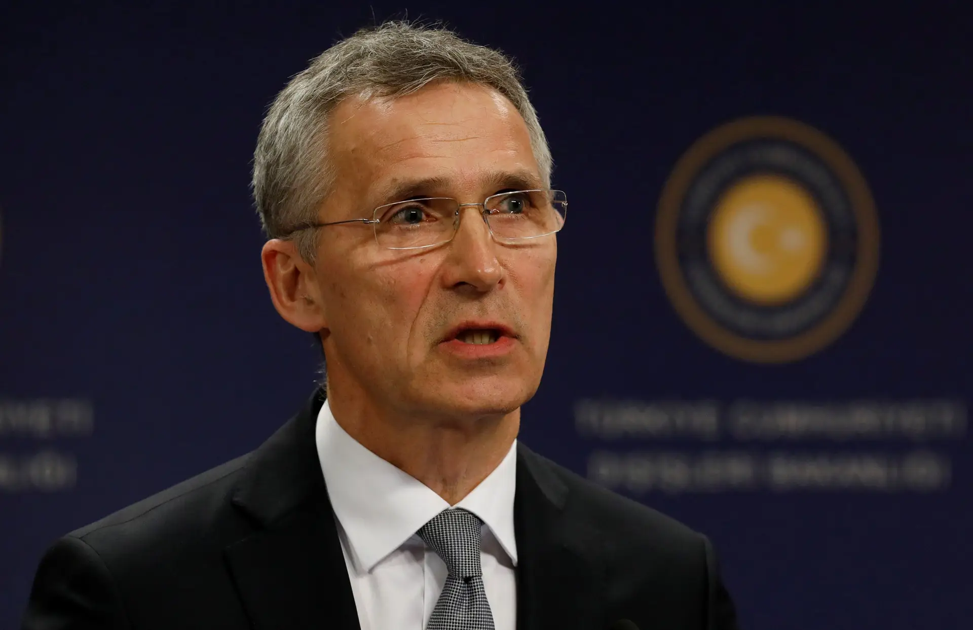 Secretário-geral da NATO diz que acordo nuclear iraniano é para ser respeitado