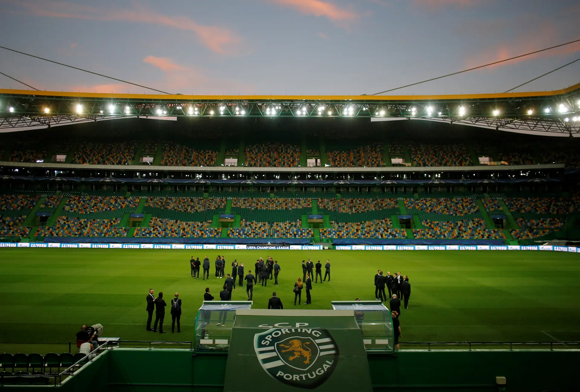 Sporting recusa receber adeptos que querem assembleia extraordinária, Bruno de Carvalho pede "todos a Alvalade"
