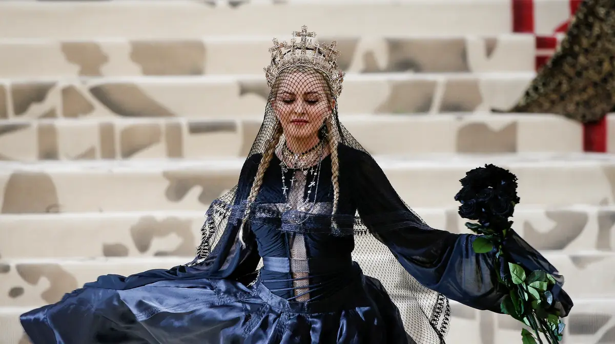 Cantora e compositora Madonna à chegada ao Metropolitan Museum onde decorreu a Gala Met