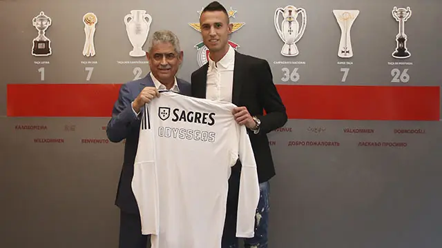 Vlachodimos assina pelo Benfica por 5 épocas