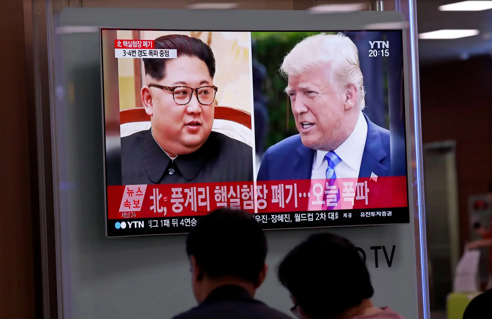 Trump envia carta a Kim Jong-Un a cancelar encontro em Singapura